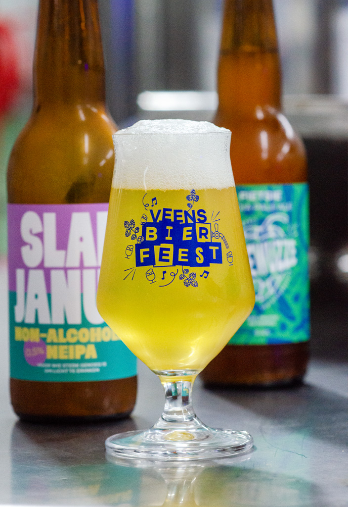 Afbeelding van 19cl proefglas Veens Bierfeest van Dorpsbrouwerij Uzzewuzze